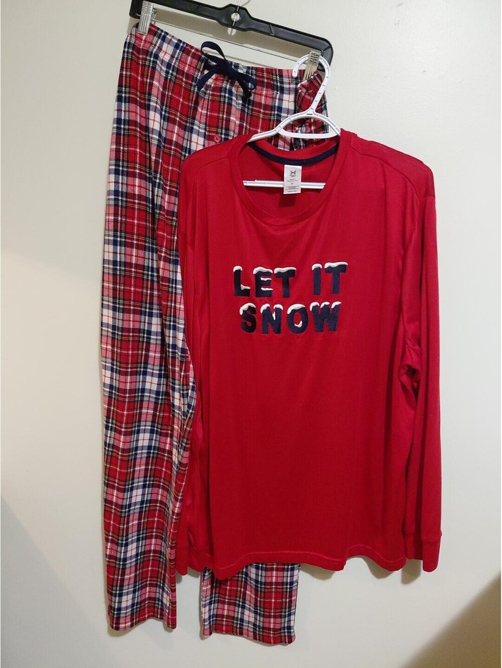 Member’s Mark Men’s XL Christmas Pajama Set Red “Let It Snow” Plaid Pants